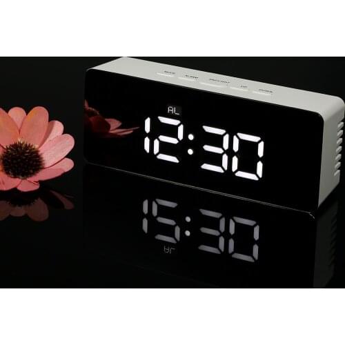 Digital LED Mirror Clock 12H/24H Alarm and Snooze Function °C/°F Indoor Thermometer Adjustable LED Luminance