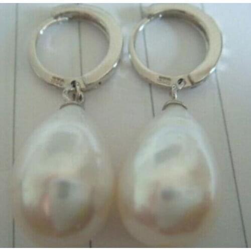 HUGE A pair of 12-14mm natural south sea genuine white drop pearl earring