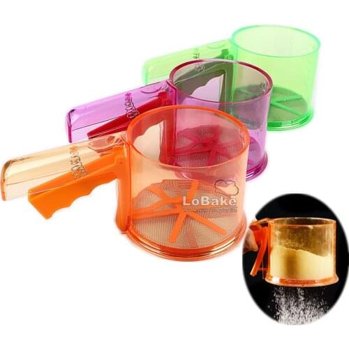 3 colors 10cm diameter antiskid clear plastic manual cup mesh flour sifter colanders strainers with handle DIY kitchen bakery