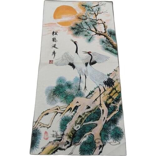 Chinese style sofa background wall decoration (crane and pine) hanging picture