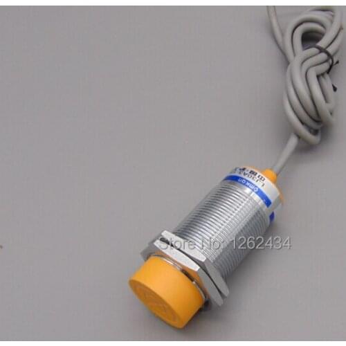 LJ30A3-15-Z/BX 24V three wire DC NPN normally open