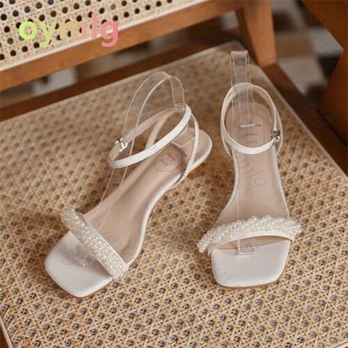 Simple word buckle belt fairy style net red pearl sandals crystal heel thick heel middle heel Rome 2021 summer new
