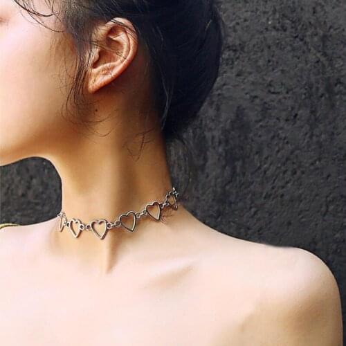 Trendy Hollow Heart Link Chain Choker Necklaces for Women Golden Necklace Statement Chain Necklace Jewelry Party Gift Girls