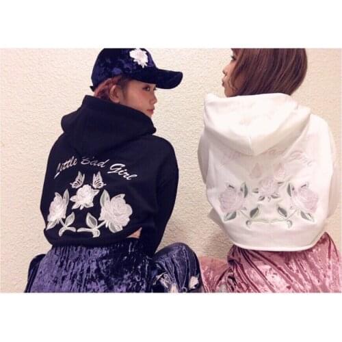 Cool Japanese Style Rose Flower Embroidery Hooded Short Sweatshirt Long Sleeve Hoodies Tops Winter Color Black & White