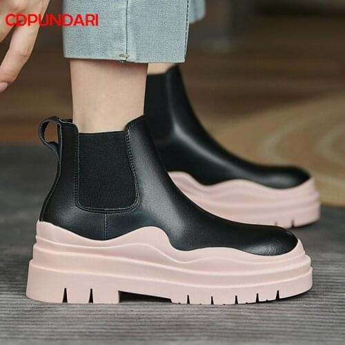 Black Genuine Leather Platform Ankle Boots For Women Autumn Winter Med Heels Chelsea Short Boots Shoes Bottes Plateforme Femme