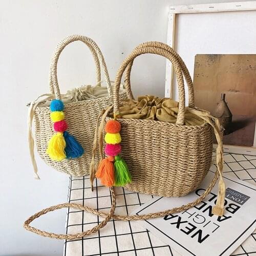 Casual Tassel Straw Basket Bag Wicker Woven Women Handbags Rattan Shoulder Crossbody Bags Summer Beach Large Tote Travel Purses