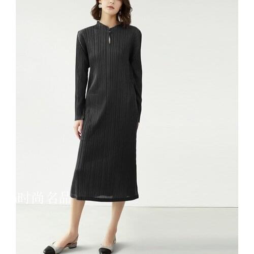 2021 autumn dress for women issey miyake pleated Chinese style long skirt Mid-length pocket solid folded long sleeve dress