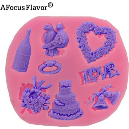 1 Pc Christmas Bell Animal Love Bird Shape 3D Silicone Cake Decoration Tool Square Candy Mold Wedding Baking Clay DIY Stencil