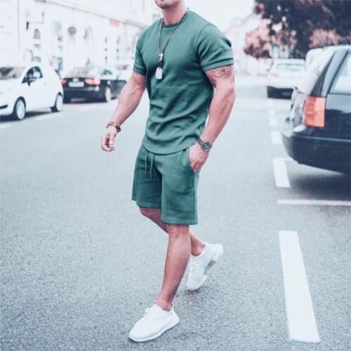 Mens Sports Two Pieces Set Shortwear Round Neck Jogging Set Summer Solid Color Shorts Loose Fashion Running Leisure Track Suit