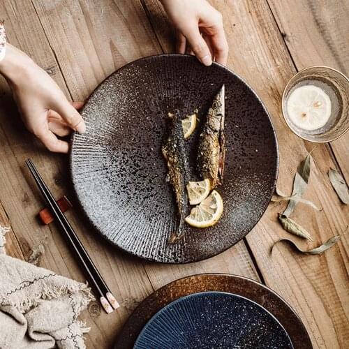 Japanese ceramic western food plate pasta plate steak plate fruit plate round dish plate creative black frosted tableware