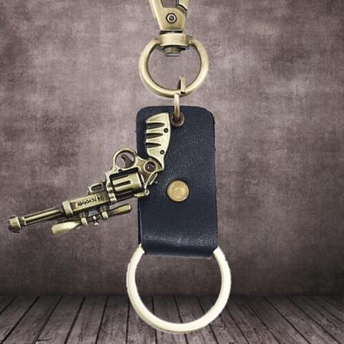 Vintage Men Revolver Pistol Keychain Pendant Leather Key Rings Gun Key Chain For Women Charm Jewelry Surprise Gifts