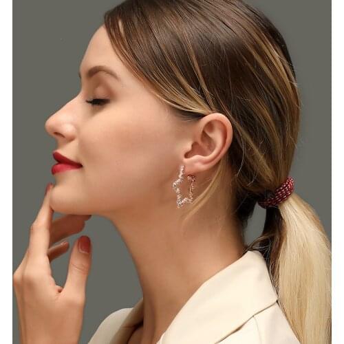 Hollow Earrings Net Red Temperament Five-Pointed Star Earrings Retro Metal Star Earrings Accessories Jewelry Gifts