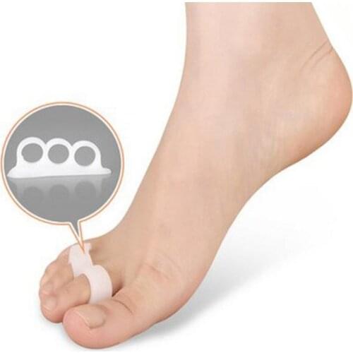 1Pair 3 Hole Corrector Toes Separator Hallux Valgus Orthosis Straighten Foot Care Tool Preventing Blisters Nail Tools Foot Care