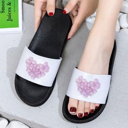 Women slippers 2021 Summer Aesthetic Love heart shape Printed Harajuku Female Shoes Slippers Leisure sandals Slipper for woman
