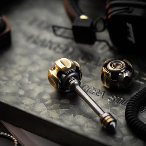 LAUTIE Fingertip Gyro Noise C-NANO EDC Out Of Print Decompression Luminous Toys Fidget Top high-end lasting Spinning top