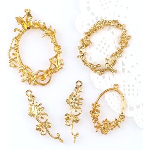 4pc/set Leaves Flower Lace Metal Frame Pendant Gold Charm Bezel Setting Cabochon Setting UV Resin Charm