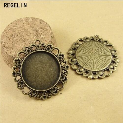 REGELIN Antique Bronze cork base Alloy Tray round filigree cameo cabochon 10pcs/lot Inner Size 25mm Jewelry Making Accessories