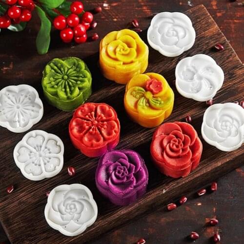 50g Mooncake Mold 4/6pcs 3D Flowers Stamps Hand Press Moon Cake Pastry Mould DIY B0KB