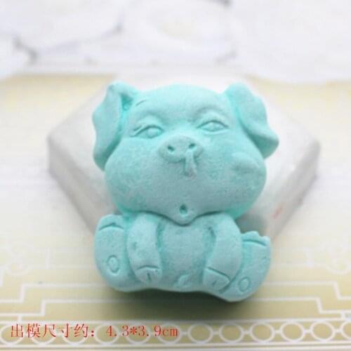 Snot pig Aroma gypsum mould car hanging silicone mold baking tool