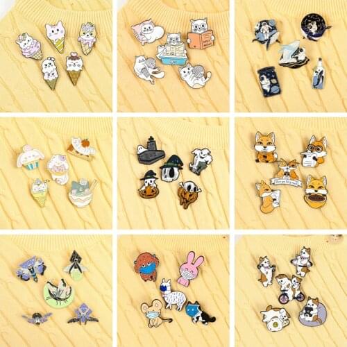 4~5pcst Cartoon animal Enamel Pin Set Cat rabbit alpaca, pumpkin skull Brooch Badge Creative Gifts for children Lapel Pins Gifts