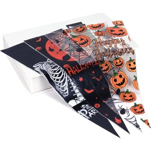 50pcs Halloween cone Candy Bag Pumpkin skull Witch spiderweb Gift Bags for Halloween Trick or Treat Kids Favors Packaging Bags