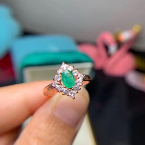 New Natural Emerald Ring 925 Silver Womens Ring Fresh and Lovely Design Style Best Gift Choice