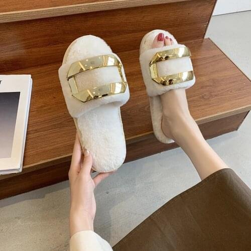 Winter Solid Color Flat Plush Slippers Womens Outdoor Comfor Light Casual Fur Slides Metal Decoratio Womens Fluffy Flip Flops