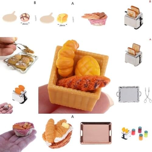 1/12 Scale Dollhouse Bread Machine With Toast Miniature Plate Clip Cake Tray Toaster Bread Basket Dollhouse Mini Accessories