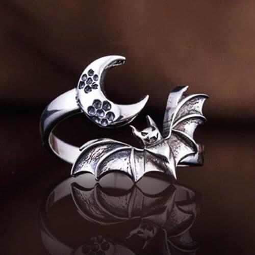 CAOSHI Personality Bat Rings for Women Statement Jewelry Exquisite Gift Modern Design Trendy Female Hip Hop Party Accessories