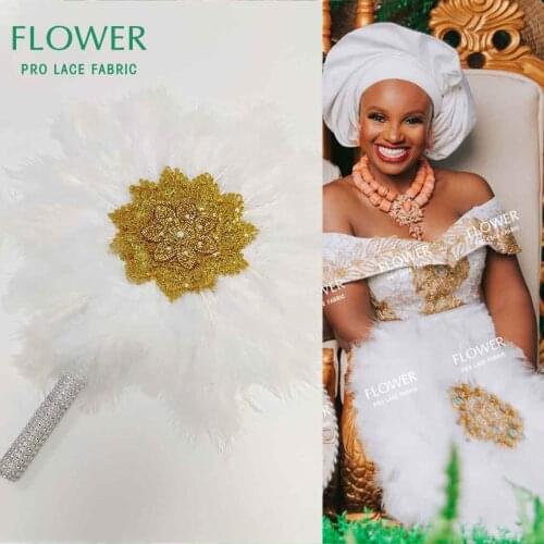 2021 New Design African White Feather Big Fan Ladies Wedding Feather Fan For Wedding Women Feather Nigerian Feather Handfan