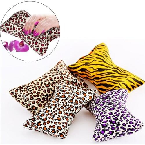 1Pc Soft Hand Palm Arm Rest Manicure Table Hand Cushion Pillow Holder Nail Art Tool