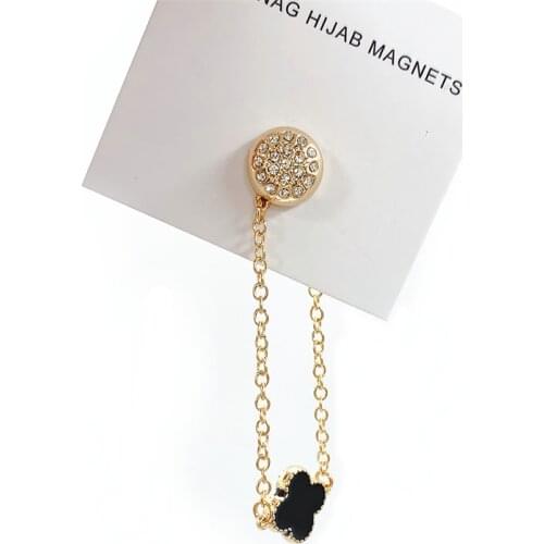 Tiffny Four Clover Brand Magnet Strong Metal Plating Magnetic Hijab Luxury Accessory No Hole Chiain Pins Brooches Magnet