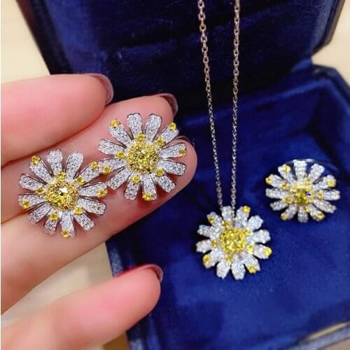925 Sterling Silver Flower Pendant Necklace For Women Little Chrysanthemum Chain Casual Sporty Style Fashion Necklace