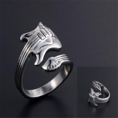 New music guitar stainless steel mens and womens rings titanium steel carved guitar punk rock classic fashion ring jewelry