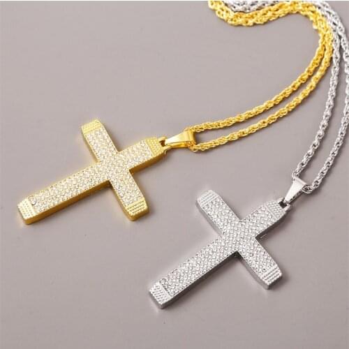Vintage Gold Plated Cross Pendant Necklace Mens Catholic Jesus Necklace Iced Out Chain Hip Hop Jewelry Fashion Accessories