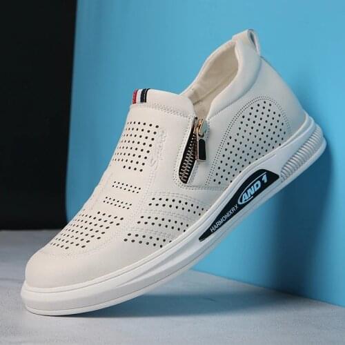 Mens casual leather shoes breathable round-toe work shoes 2021 summer new fashion mens shoes light and comfortable casual shoe