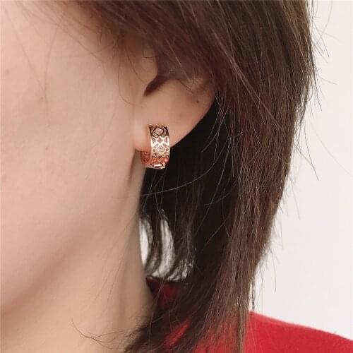 Gorgeous Gold Color Plating Filigree with Zircon Paving Hoop Earrings For Women Girl Lovely Elegant Dainty Jewelry Accessory