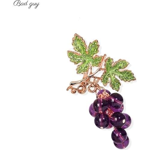 Emulation Grapes Pin For Womens Colorful Crystal Brooch Clothes Scarf Buckle Garment Accessories Fashion Jewelry Gen Gifts