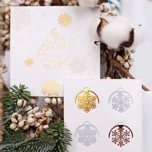 4pcs/set Snowflake Metal Hollow-out Paper Clip Cute Bookmarks Set Page Markers Teacher Gift Office School Stationery Supplies