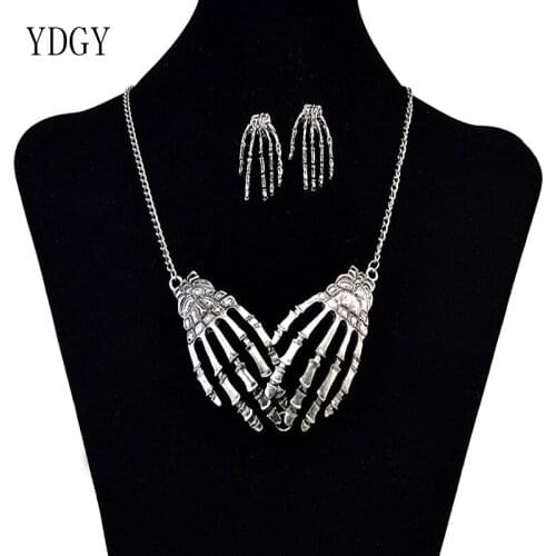 Bone Necklace Exaggerated Palm Neck Ornaments Fashion Alloy Necklace Halloween Punk Jewelry Decor For Women Lady