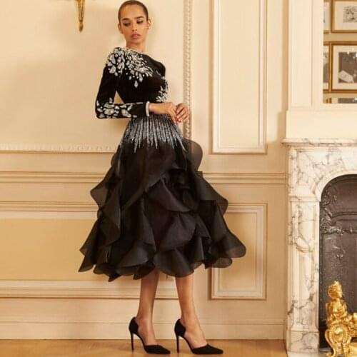 Black Modest Lady Dresses 2021 Full Sleeves Mid Calf Ruffles Tiered Women Dresses To Party Sparkle Crystal Prom Gowns Vestidos