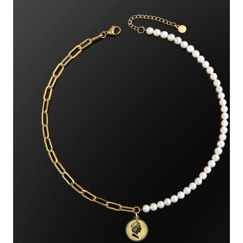 KRKC Custom 6mm Dainty Pearl Choker Gold Plated Stainless Steel Paper Clip Chain Queen Pendant Necklace with Charm