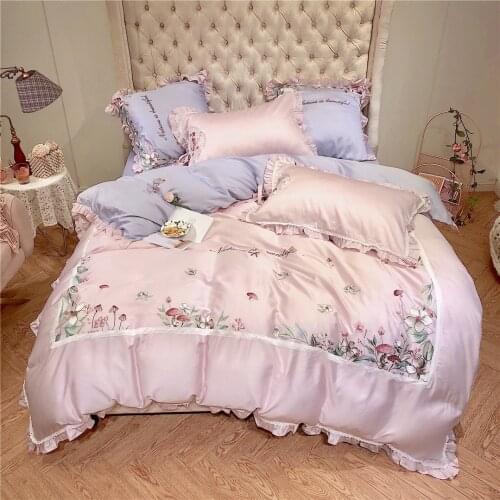 New Pink Embroidered mushroom lace 4/6 pieces of Egyptian cotton embroidery tycoon queen down quilt sheets and pillowcases