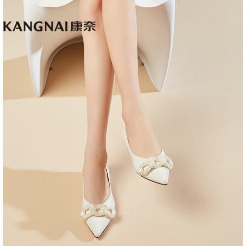 KANGNAI Flats Women Shoes Genuine Cow Leather Pointed Toe String Bead Slip-On Ladies Shoes