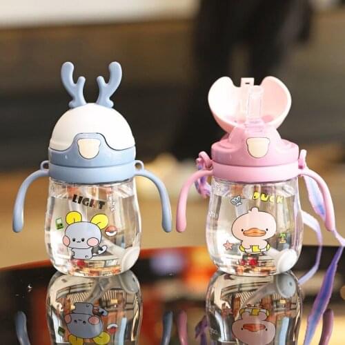 Cute Baby Water Bottle Plastic Childrens Water Bottle Portable Kids Bottle Silicone Straw Carrying Handle New Baby Straw Cups