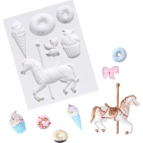BABY Feast Carousel Ice Cream Candy Cake Mold Chocolate Sugarcraft Fondant Cake Decorating Tools Children Birthday Gifts