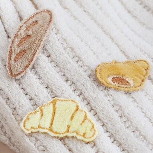 4pc Embroidery Bread Gadget Milk Tea Badge Set for Baker Waiter Waitress Pastry Chef Uniform Accessory Bakery Cafe Restaurant A7