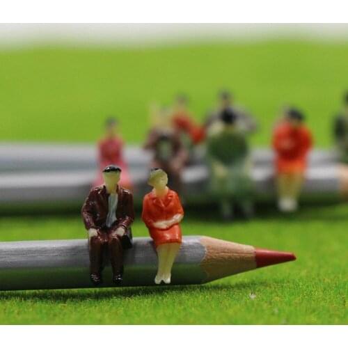 1:87 Exquisite Pure Sitting Model Villain Scale Model People Park Model Stand Mixed Scence Train Layout Accessories Painted A0G6