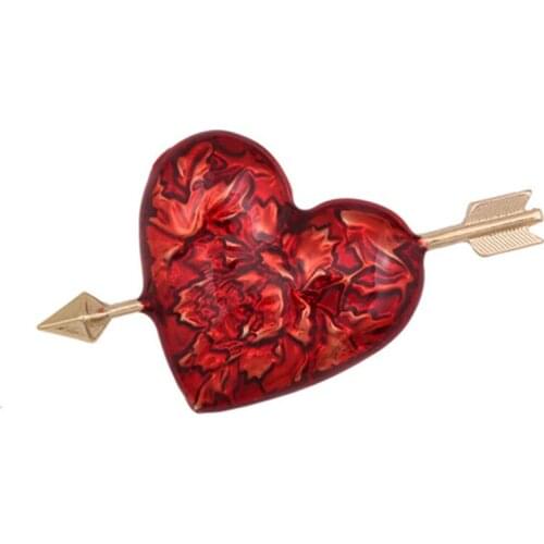 2020 new fashion retro style red Enamel an arrow through the heart windbreaker exquisite temperament brooch