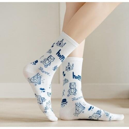 Socks Women Fashion Cute Cartoon Cotton Japanese Korean Socks Christmas Kawaii Bear Harajuku Calcetines Streetwear Female Sock